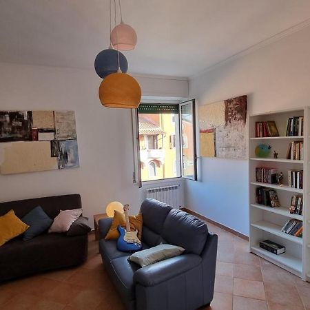 Casa Vacanze Garbatella Rome Luaran gambar